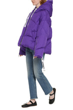 Load image into Gallery viewer, Khris Puffer hooded down jacket
