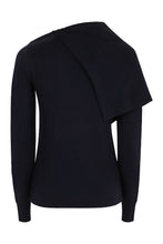 Load image into Gallery viewer, Merino wool sweater
