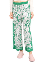 Load image into Gallery viewer, Ardenza printed silk pants
