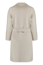 Load image into Gallery viewer, Arona wool coat
