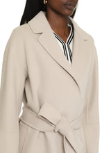 Load image into Gallery viewer, Arona wool coat
