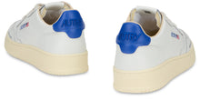 Load image into Gallery viewer, Sneaker low-top Medalist
