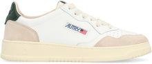 Load image into Gallery viewer, Medalist Low-top sneakers
