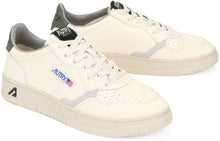 Load image into Gallery viewer, Medalist leather low-top sneakers
