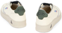 Load image into Gallery viewer, Medalist leather low-top sneakers

