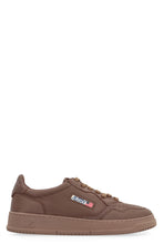Load image into Gallery viewer, Medalist Low-top sneakers
