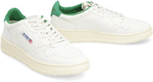 Load image into Gallery viewer, Medalist low-top sneakers

