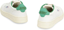 Load image into Gallery viewer, Medalist low-top sneakers
