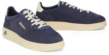 Load image into Gallery viewer, Sneakers low-top Medalist
