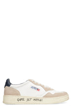 Load image into Gallery viewer, Medalist low-top sneakers
