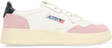 Load image into Gallery viewer, Medalist leather sneakers
