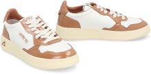 Load image into Gallery viewer, Medalist leather low-top sneakers
