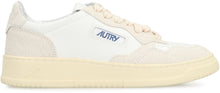 Load image into Gallery viewer, Medalist Low-top sneakers
