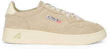 Load image into Gallery viewer, Low-top sneakers in suede
