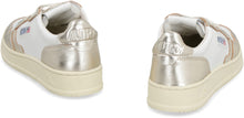 Load image into Gallery viewer, Medalist leather low-top sneakers
