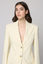Load image into Gallery viewer, Single-breasted two-button jacket
