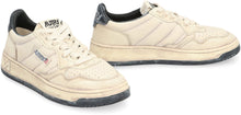 Load image into Gallery viewer, Medalist Leather low-top sneakers
