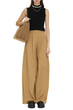 Load image into Gallery viewer, Avoriaz wide leg trousers
