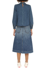 Load image into Gallery viewer, Denim blouse

