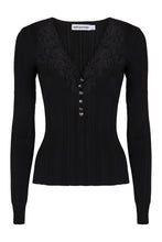 Load image into Gallery viewer, Sweater with lace
