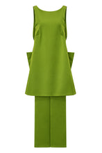 Load image into Gallery viewer, Mini dress in satin with bow
