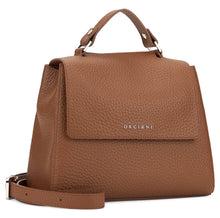 Load image into Gallery viewer, Sveva Soft bag in hammered leather
