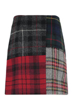 Load image into Gallery viewer, Baccara check pattern wool skirt
