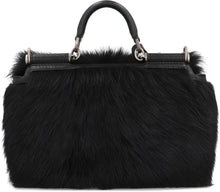 Load image into Gallery viewer, Handbag in fur

