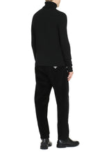 Load image into Gallery viewer, Wool turtleneck sweater
