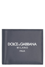 Load image into Gallery viewer, Leather flap-over wallet
