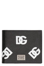Load image into Gallery viewer, Printed leather wallet
