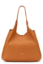 Load image into Gallery viewer, Dua shoulder bag in leather
