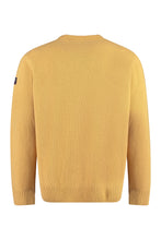 Load image into Gallery viewer, Crew-neck wool sweater
