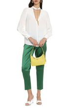 Load image into Gallery viewer, Crêpe blouse
