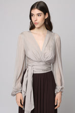 Load image into Gallery viewer, Silk blouse
