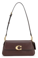 Load image into Gallery viewer, Jet shoulder bag in leather
