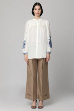 Load image into Gallery viewer, Carnia linen shirt
