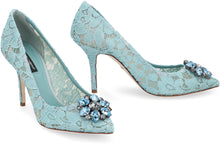 Load image into Gallery viewer, Bellucci lace pumps

