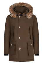 Load image into Gallery viewer, Classic Arctic parka

