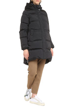 Load image into Gallery viewer, Alesea hooded down jacket
