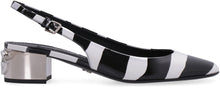 Load image into Gallery viewer, Two-tone leather slingback pumps
