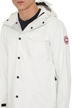 Load image into Gallery viewer, Nanaimo hooded techno fabric raincoat
