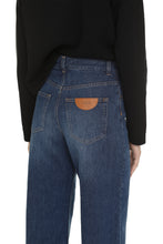 Load image into Gallery viewer, Cropped wide-leg jeans
