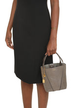 Load image into Gallery viewer, Chloé Spin Piccola Leather tote
