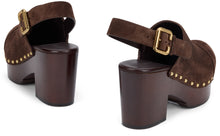 Load image into Gallery viewer, Clogs with studs and platform
