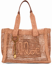 Load image into Gallery viewer, Tote bag East-West Summer Banana in raffia
