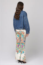 Load image into Gallery viewer, Cally Denim jacket
