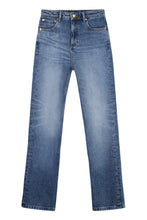 Load image into Gallery viewer, Kylie straight leg jeans
