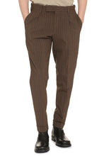 Load image into Gallery viewer, Virgin wool trousers
