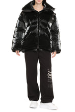 Load image into Gallery viewer, Glossy nylon down jacket
